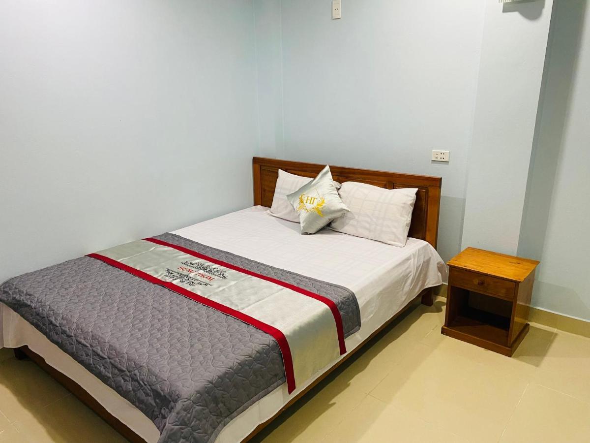 Aparthotel Nha Nghi Hung Thom Dong Khe Sau Exterior foto